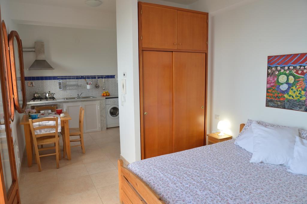 Marco Polo Casa Vacanze Pollina Exteriér fotografie